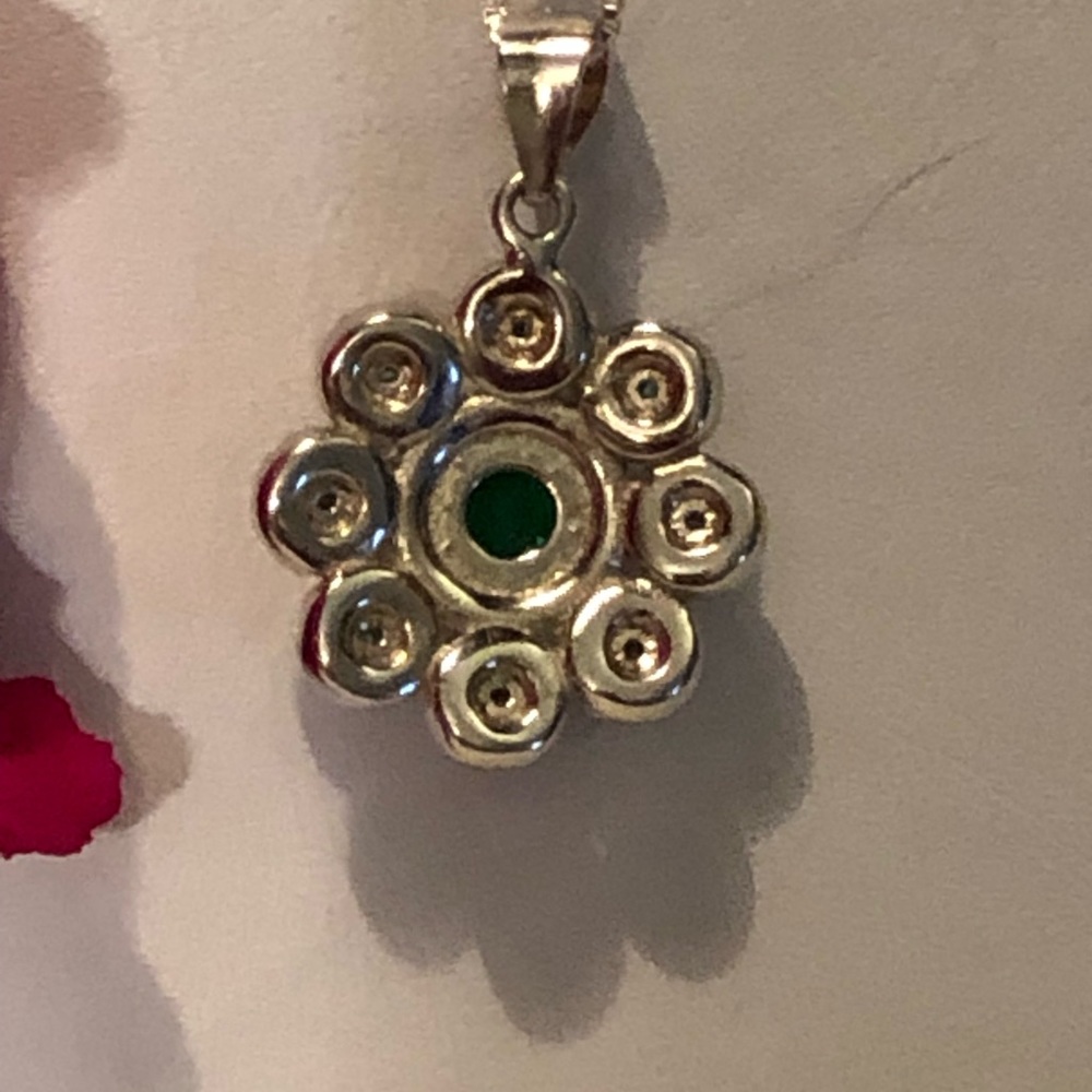 Pendant - Picture 4 of 6